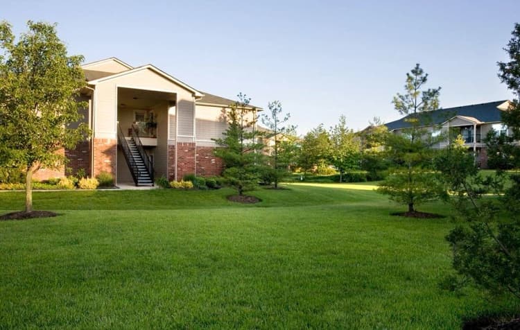 Cincinnati apartments for rent - image - Apartment Home Exteriors