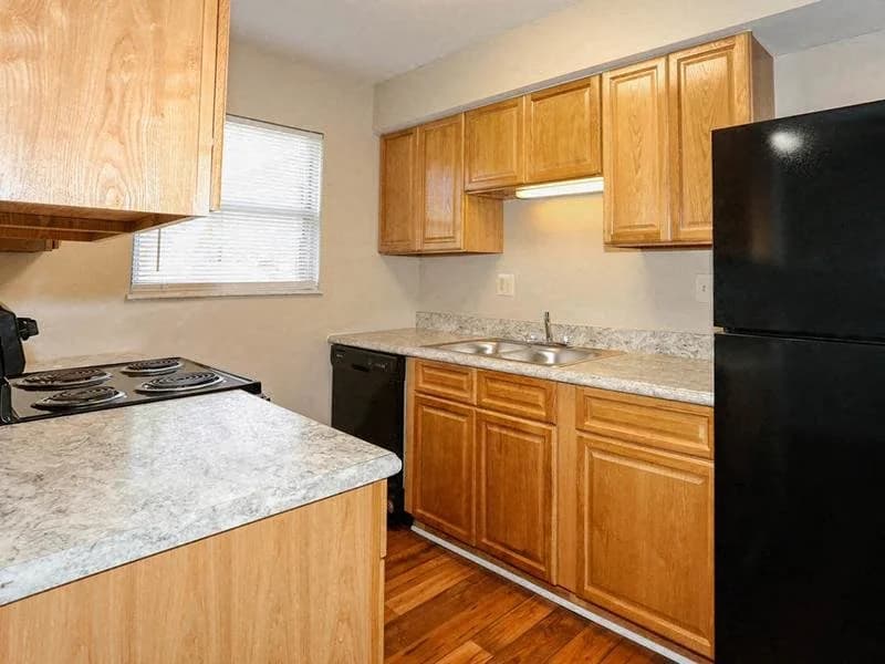 Cincinnati apartments for rent - image - Kitchen