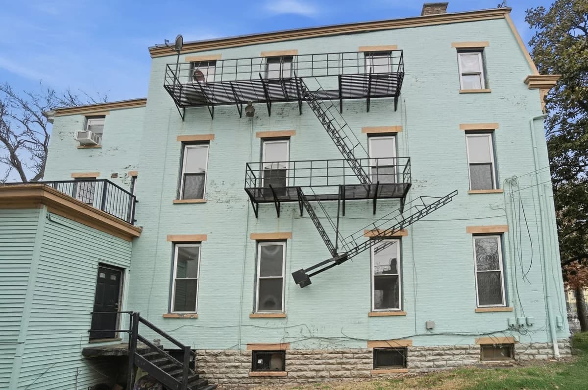 Cincinnati apartments for rent - Property image - 2341 W McMicken Avenue - 2
