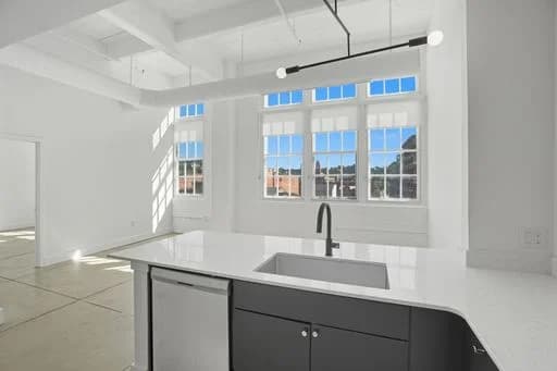 Cincinnati apartments for rent - Property image - 100 E Cenrtal Parkway - 1