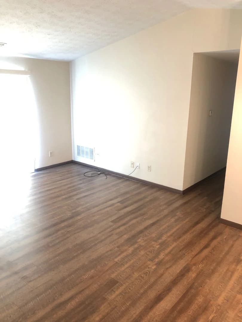 Cincinnati apartments for rent - Property image - 3972 Yearling Court - 1