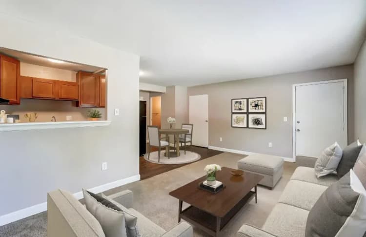 Cincinnati apartments for rent - image - Chelsea Garden Apartments - Interior.webp