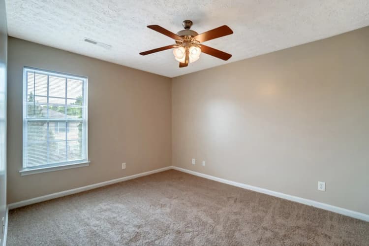 Cincinnati apartments for rent - image - Silverwoods Landing 2.webp