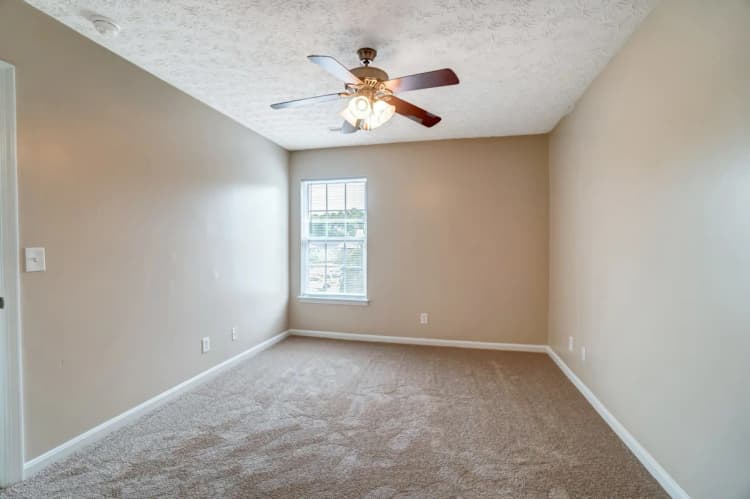 Cincinnati apartments for rent - image - Silverwoods Landing 4.webp