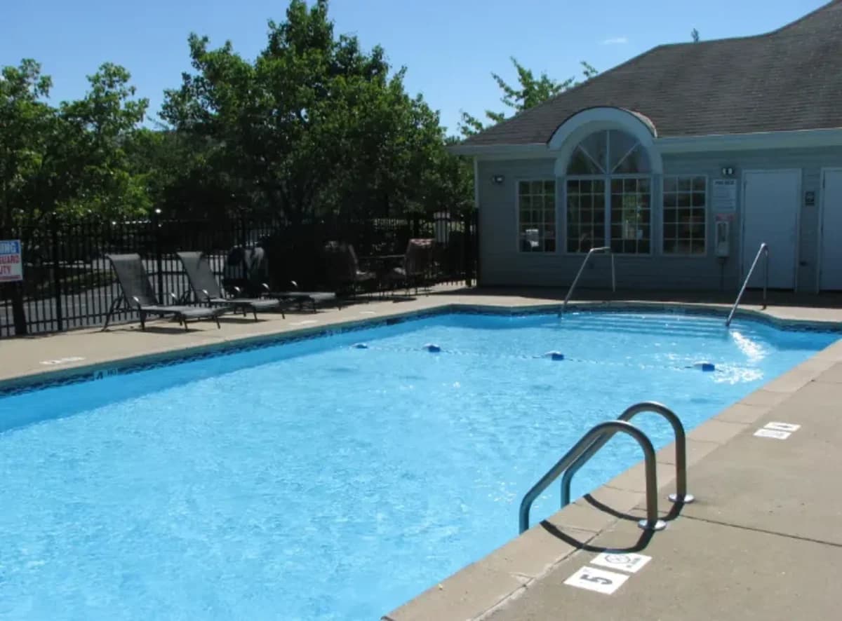 Cincinnati apartments for rent - Property image - Vista Pointe - 3