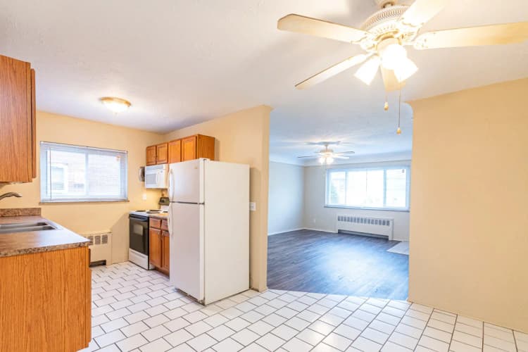 Cincinnati apartments for rent - image - Robroy...webp