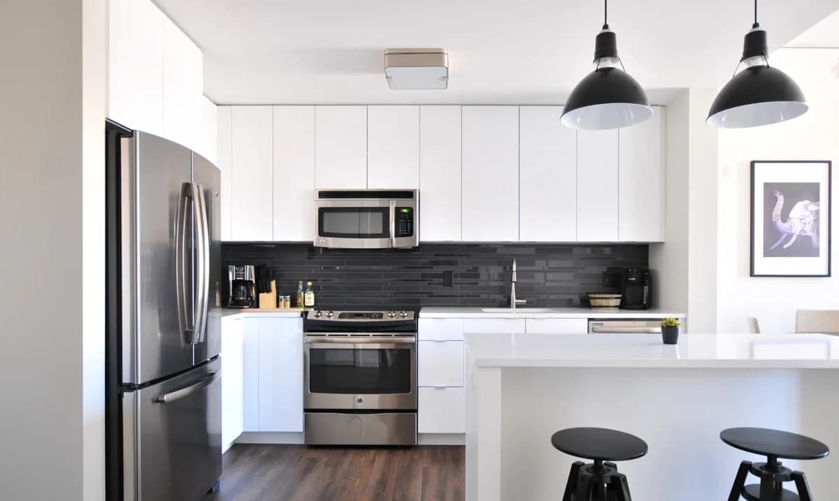 Cincinnati apartments for rent - Property image - College Crest - 2