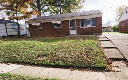 Cincinnati apartments for rent - Property image - 3823 Iberis avenue - 2
