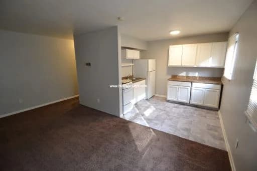 Cincinnati apartments for rent - Property image - 6330 Montgomery Rd - 6330 - 3