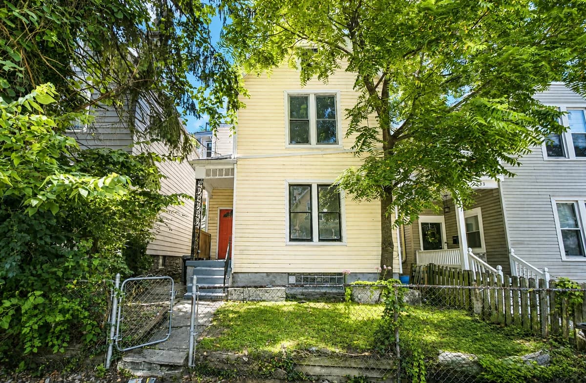 Cincinnati apartments for rent - Property image - 3131 Harvard Ave - 1