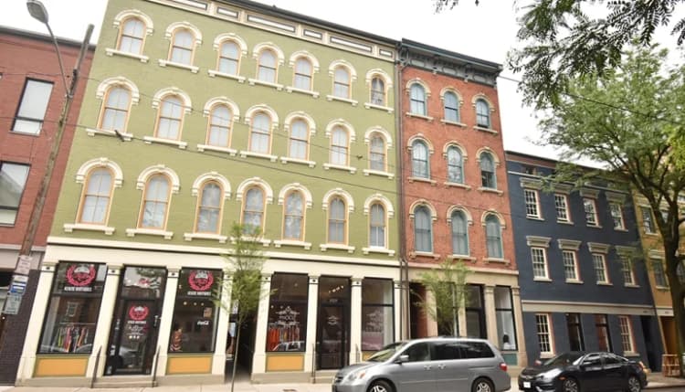 Cincinnati apartments for rent - image - Abington Race and Pleasant - Exterior.jpg