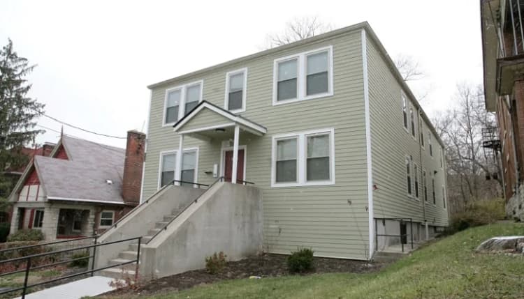 Cincinnati apartments for rent - image - Burnet Place Apartments - Exterior 3.jpg