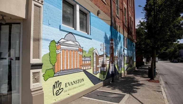 Cincinnati apartments for rent - image - Losantiville Evanston Apartments - Exterior 2.jpg
