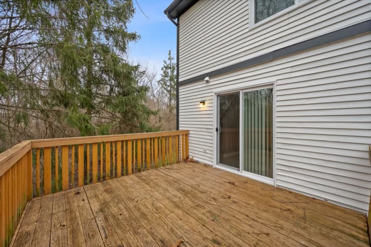 Cincinnati apartments for rent - image - 860 East - Exterior.webp
