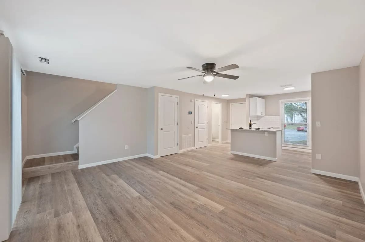 Cincinnati apartments for rent - image - 860 East - Kitchen & Living Room.webp