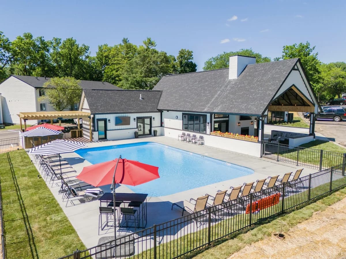 Cincinnati apartments for rent - Property image - 8NINETY at Loveland - 1
