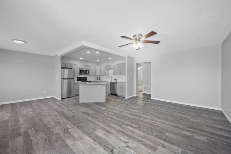 Cincinnati apartments for rent - image - Skyridge Apartment Homes - Living Room & Kitchen.webp