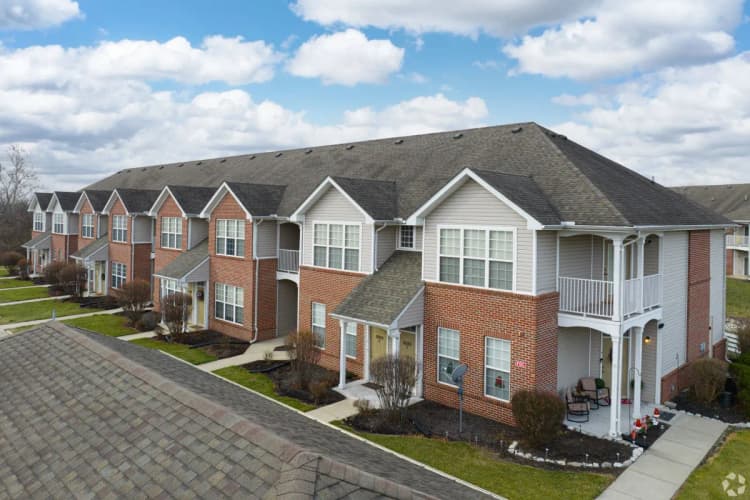 Cincinnati apartments for rent - image - The Heights at Bridgewater - Exterior 4.webp