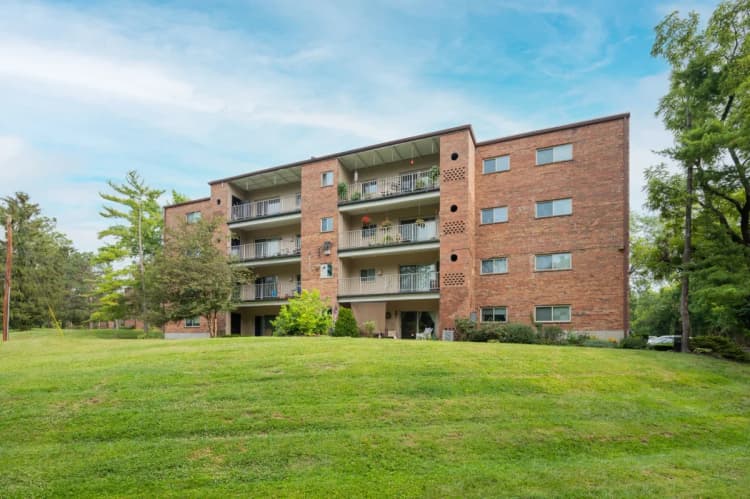 Cincinnati apartments for rent - image - The Heritage at Wyoming Luxury Apartment Homes - Exterior.webp