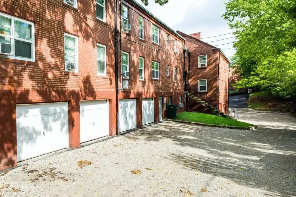 Cincinnati apartments for rent - Property image - The Seymour Apartments - 1