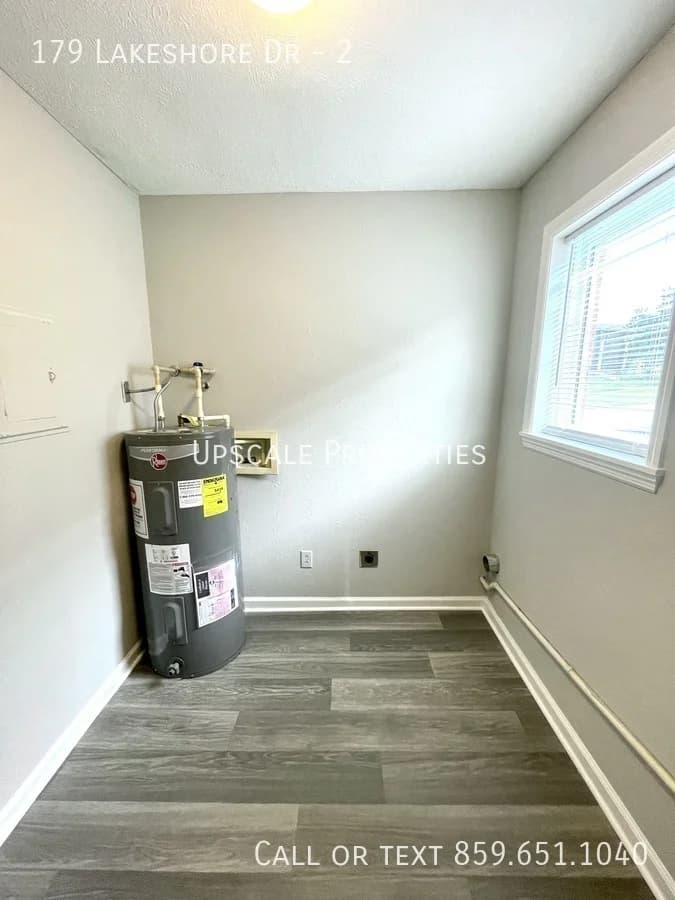 Cincinnati apartments for rent - image - 179 Lakeshore Dr - 6.jpg