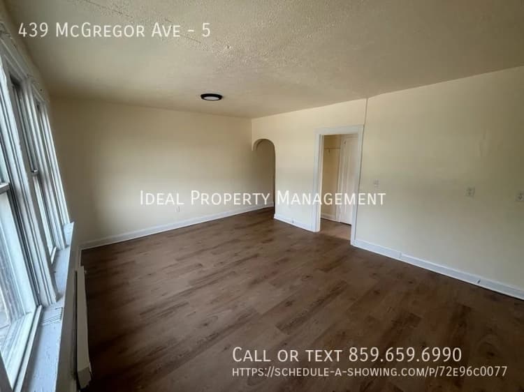 Cincinnati apartments for rent - image - 439 McGregor Ave - 10.jpeg