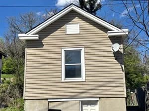 Cincinnati apartments for rent - Property image - 633 Forest Avenue - 1