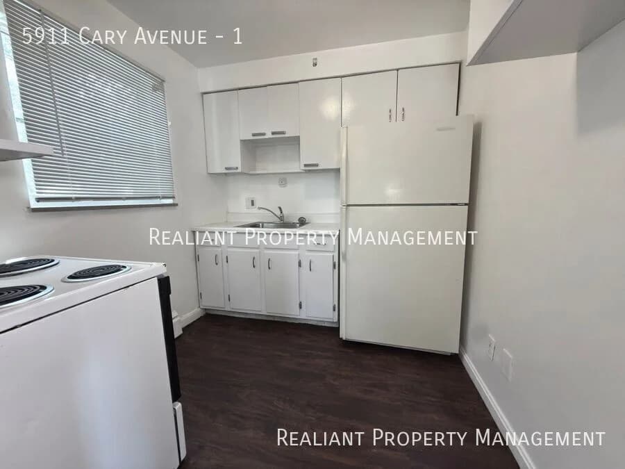 Cincinnati apartments for rent - Property image - 5911 Cary Avenue - 2