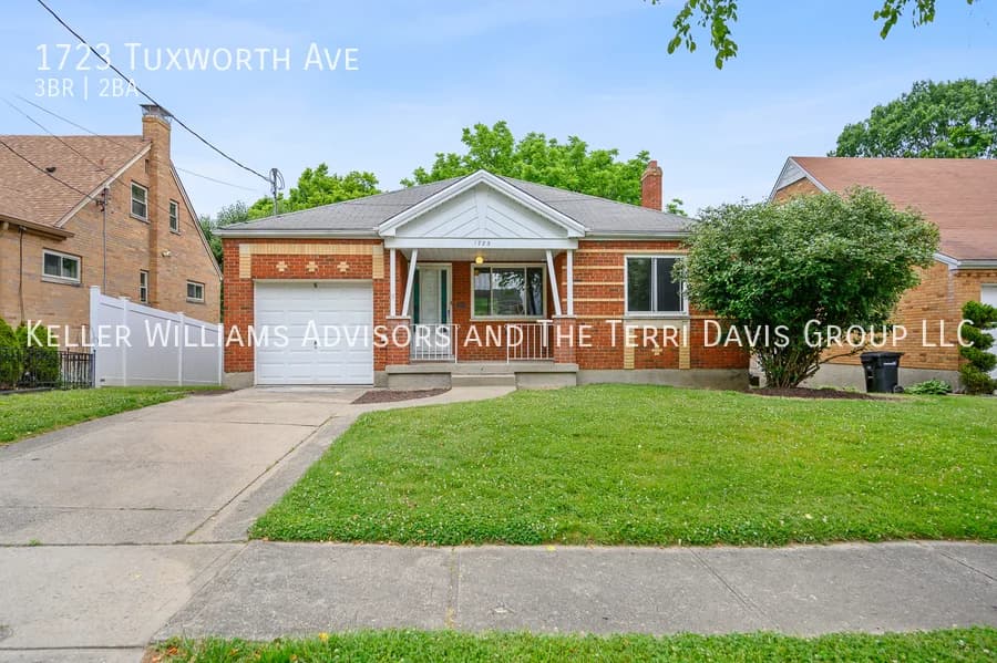 Cincinnati apartments for rent - image - 1723 Tuxworth Ave - 01.jpg