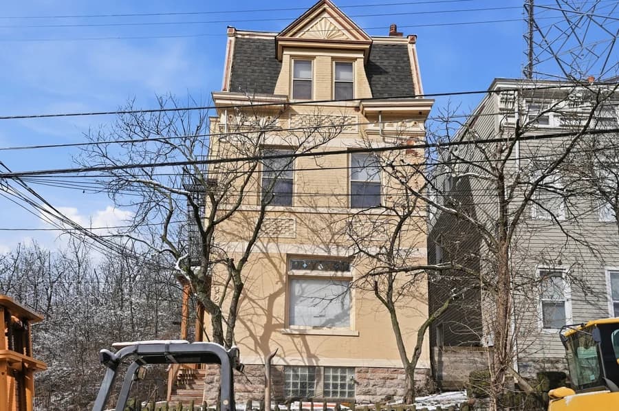 Cincinnati apartments for rent - Property image - 2227 Wheeler St - 2