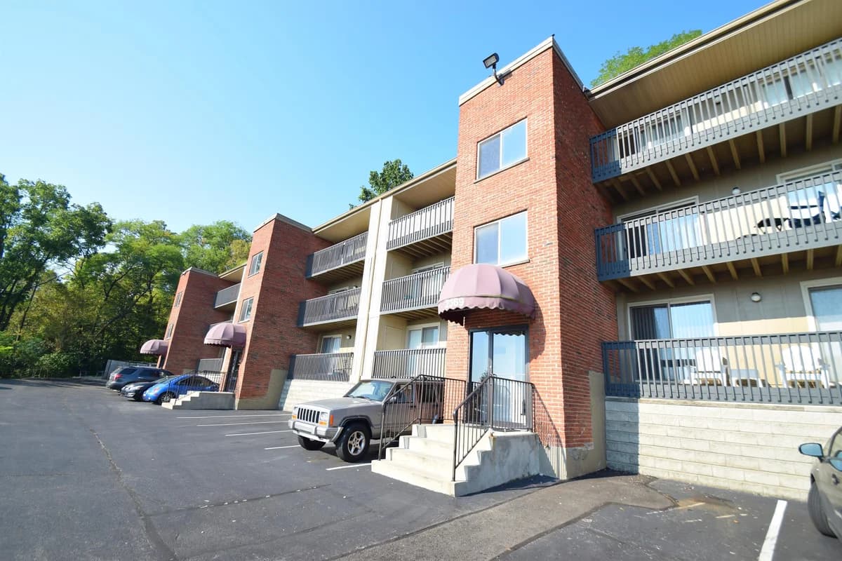 Cincinnati apartments for rent - Property image - 2365-2 Maryland - 1