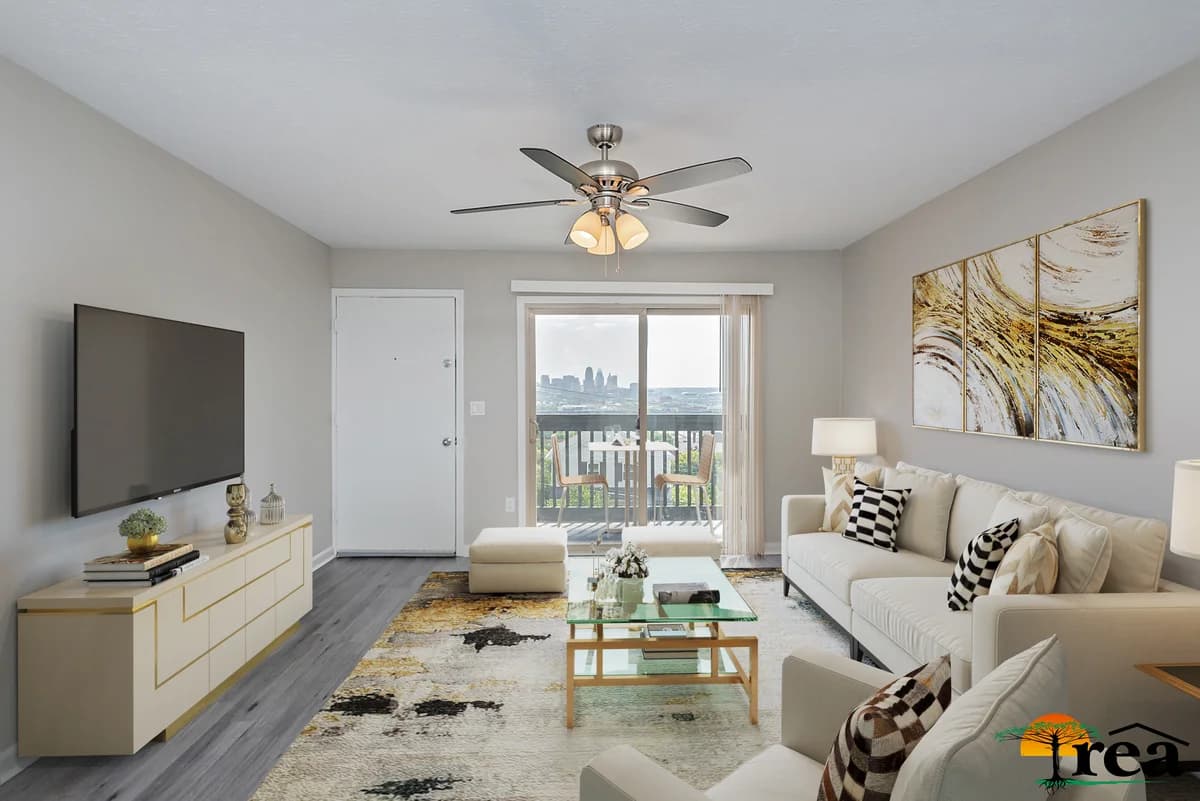 Cincinnati apartments for rent - image - 2365-2 Maryland - Living Room.jpg
