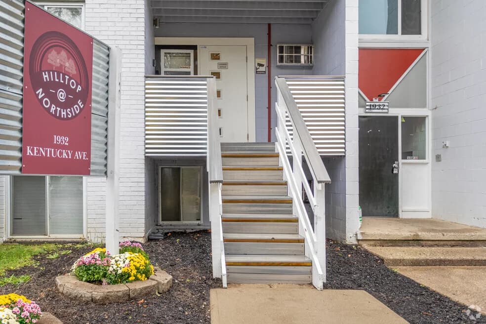 Cincinnati apartments for rent - Property image - 1976 Kentucky Ave - 2