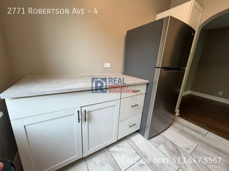 Cincinnati apartments for rent - image - 2771 Robertson Ave 4 - 06.jpeg