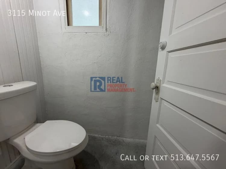 Cincinnati apartments for rent - image - 3115 Minot Ave - 17.jpeg