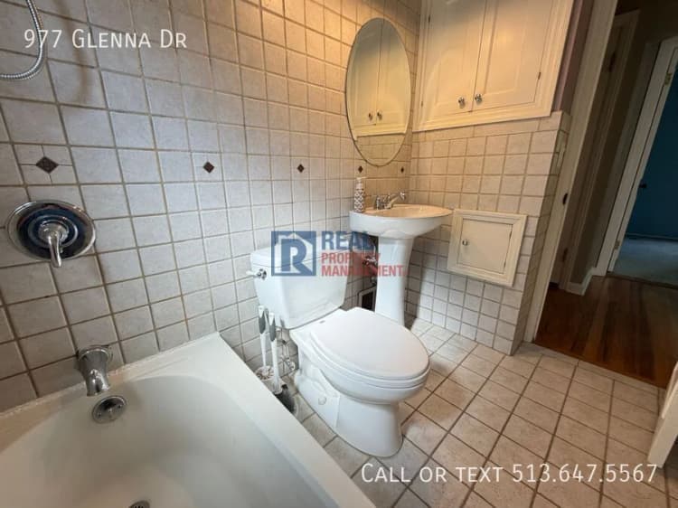 Cincinnati apartments for rent - image - 977 Glenna Dr - 11.jpeg