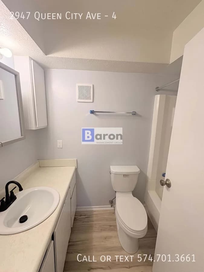 Cincinnati apartments for rent - image - 2947 Queen City Ave - 4.jpeg