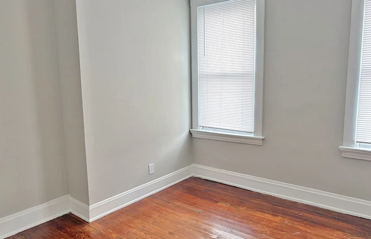 Cincinnati apartments for rent - image - 2811 Glendora Avenue - 09.jpg