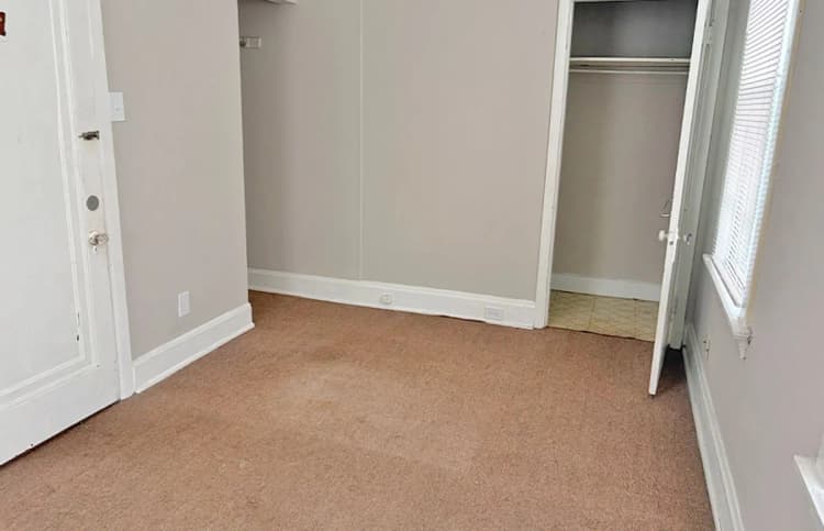 Cincinnati apartments for rent - image - 2811 Glendora Avenue - 11.jpg