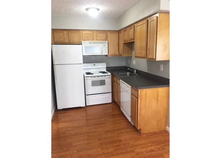 Cincinnati apartments for rent - image - 563 Lowell Avenue #3 - 1.jpg