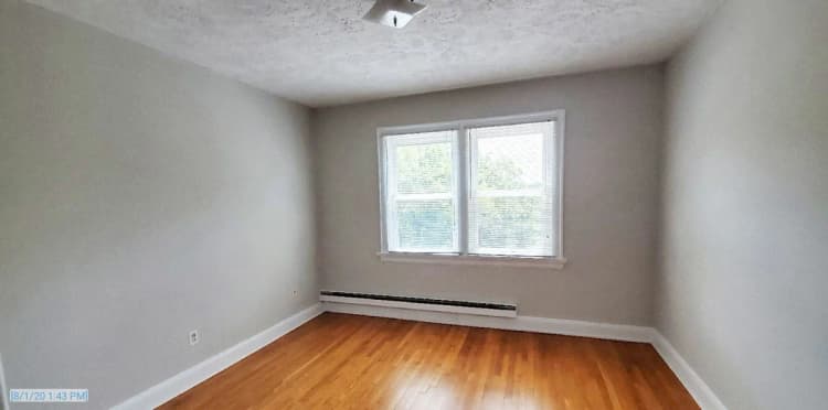 Cincinnati apartments for rent - image - 419 Probasco Street #11 - 08.jpg