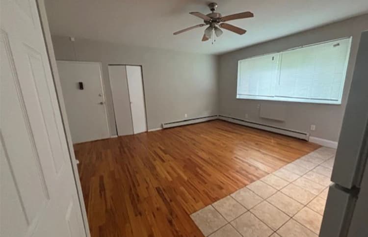 Cincinnati apartments for rent - image - 3233 Whitfield Avenue #8 - 03.jpg