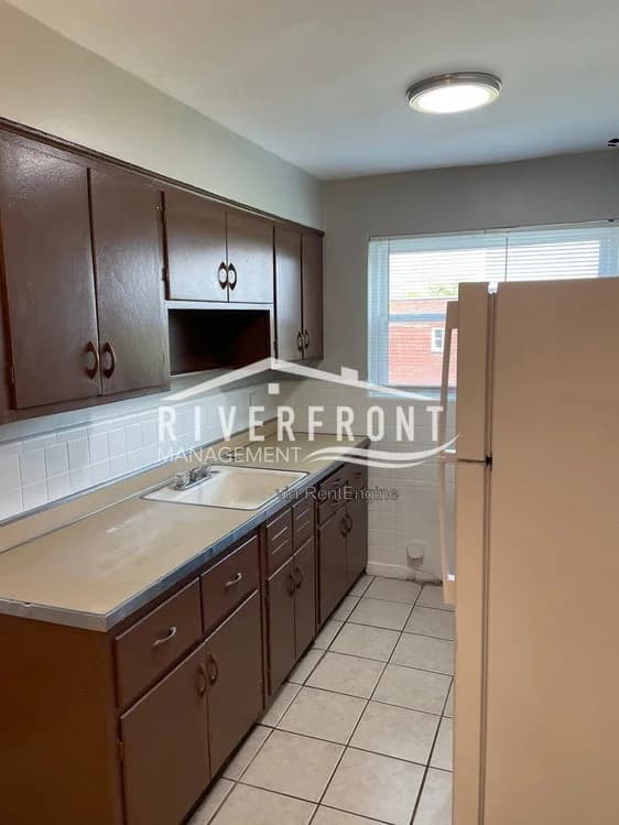 Cincinnati apartments for rent - Property image - 2320 Westwood Northern Boulevard - 2