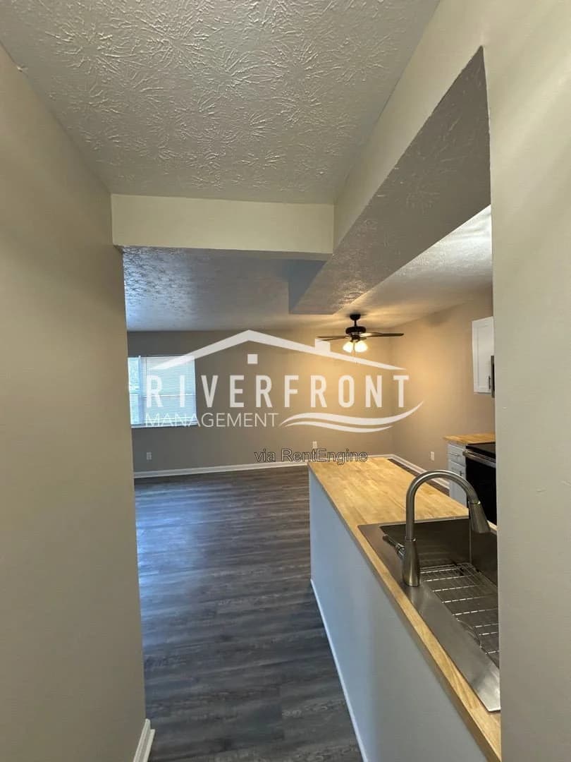 Cincinnati apartments for rent - Property image - 2390 West North Bend Road - 1