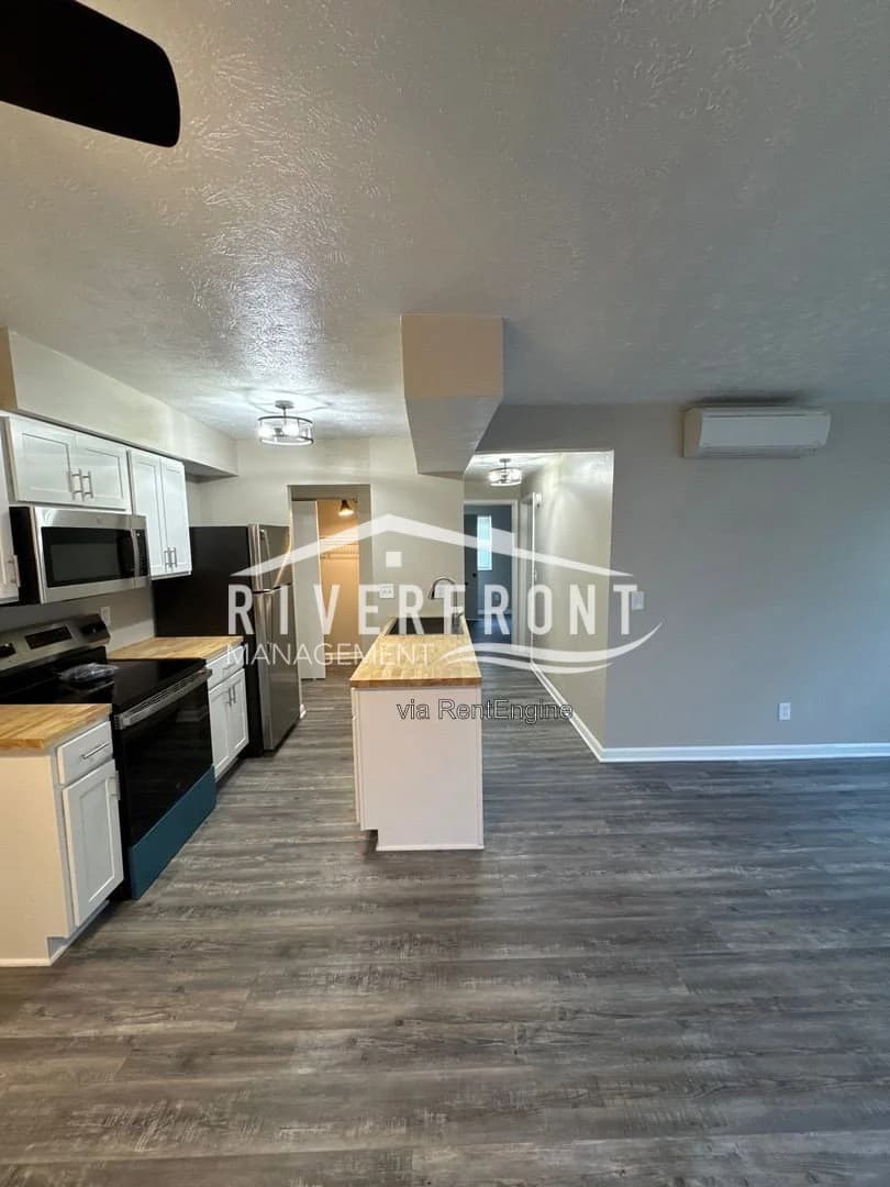 Cincinnati apartments for rent - Property image - 2390 West North Bend Road - 3