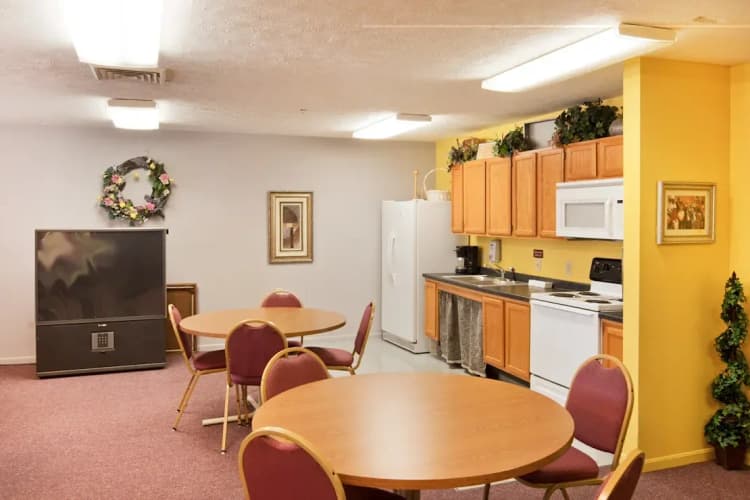 Cincinnati apartments for rent - image - imgi_41_jerusalemjudsonmeadows_429_img_md_04(1).webp