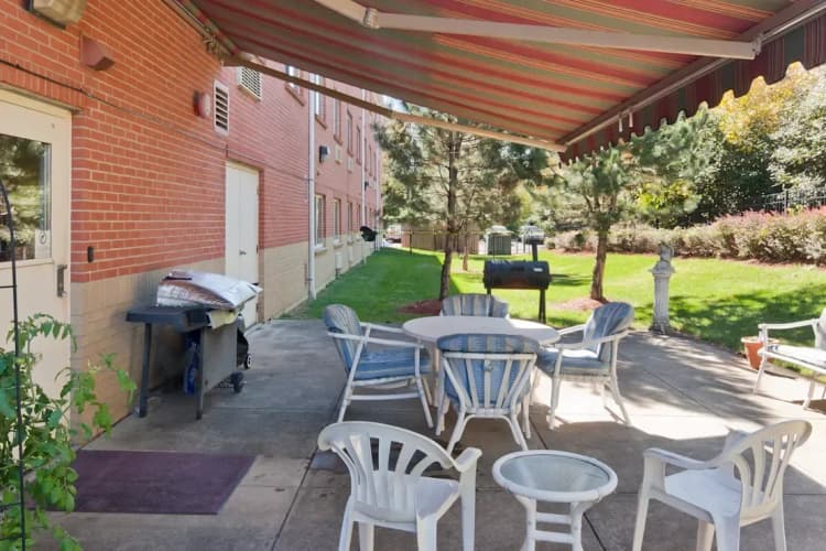 Cincinnati apartments for rent - image - imgi_89_jerusalemjudsonmeadows_429_img_md_12(1).webp