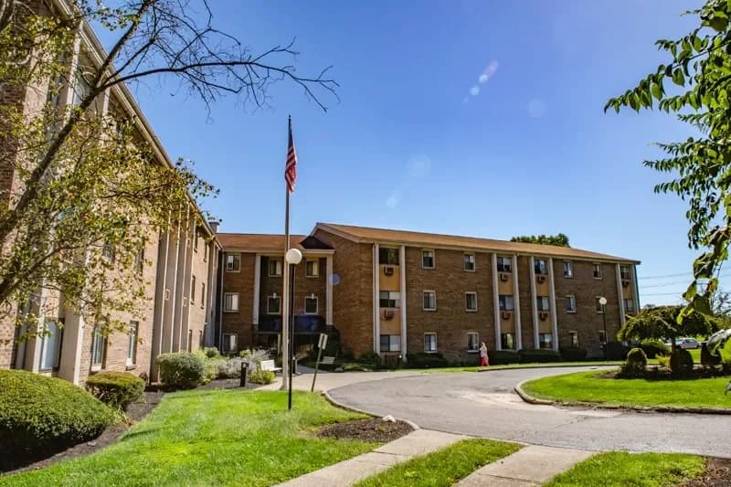 Cincinnati apartments for rent - image - imgi_3_dehli_ests_1222.webp
