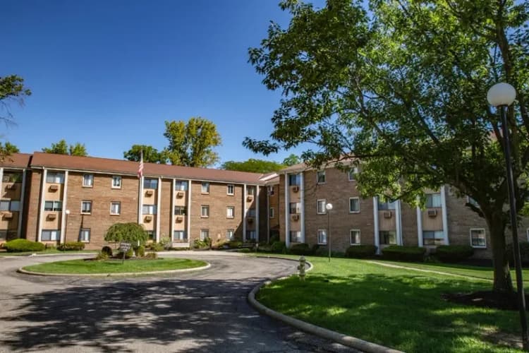 Cincinnati apartments for rent - image - imgi_7_dehli_ests_1218.webp