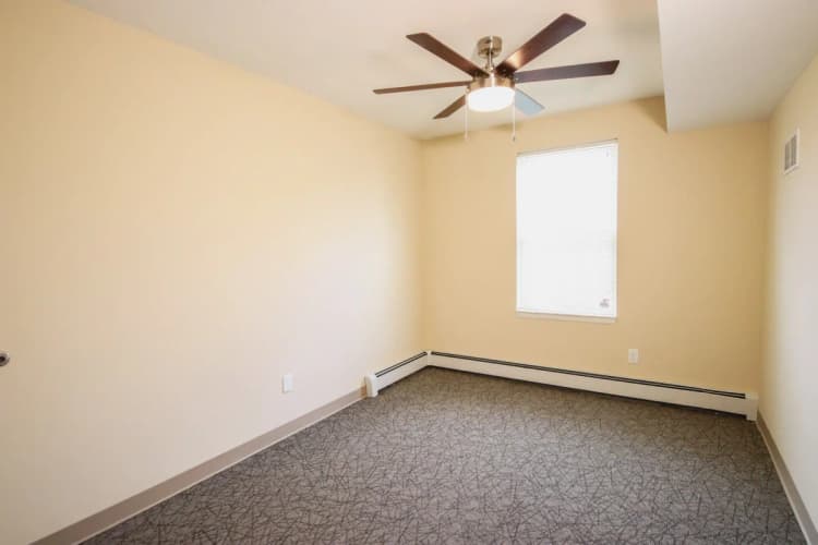 Cincinnati apartments for rent - image - imgi_101_IMG_1039.webp